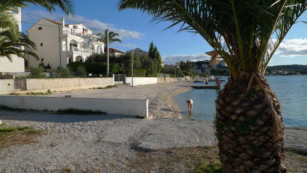 Apartments Tonka Trogir Exterior foto
